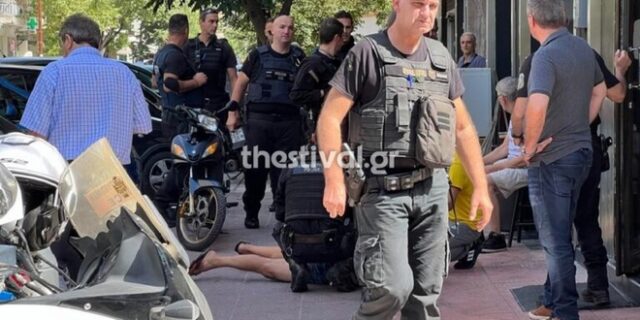 Θεσσαλονίκη: Λογιστής βγήκε στο δρόμο με πιστόλι ρέπλικα σε κατάσταση αμόκ