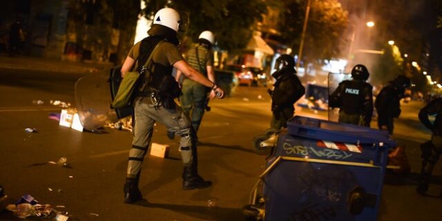 Αστυνομικοί Θεσσαλονίκης για επεισόδια ΑΠΘ: “Με ποιο κριτήριο άφησαν τα ΜΑΤ μαζί με τη συναυλία;”