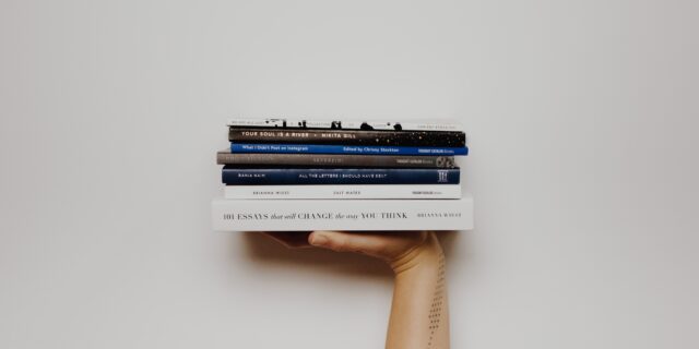 10 βιβλία που πρέπει να διαβάσει κανείς τουλάχιστον δύο φορές στη ζωή του