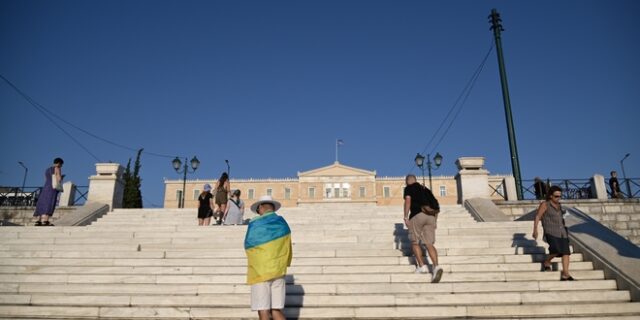 Ρώσοι και Ουκρανοί τουρίστες στην Ελλάδα: Από ποιους προορισμούς έλειψαν περισσότερο