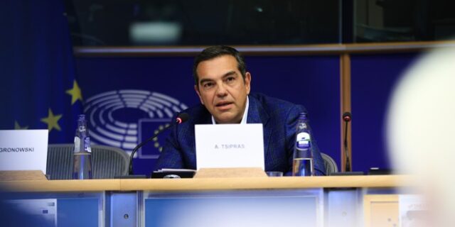 Τσίπρας για Μανώλη Γλέζο: “Δεν υπήρξε απλά ένα σύμβολο, αλλά η ίδια η ιστορία μας”