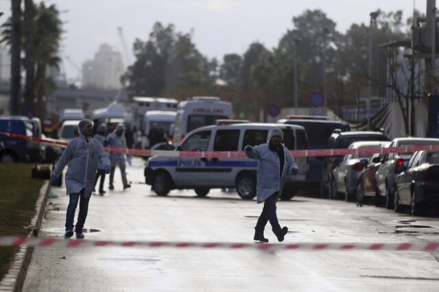 Τουρκία: Νεκροί ένας αστυνομικός και δύο βομβίστριες-καμικάζι σε επίθεση στη Μερσίνη