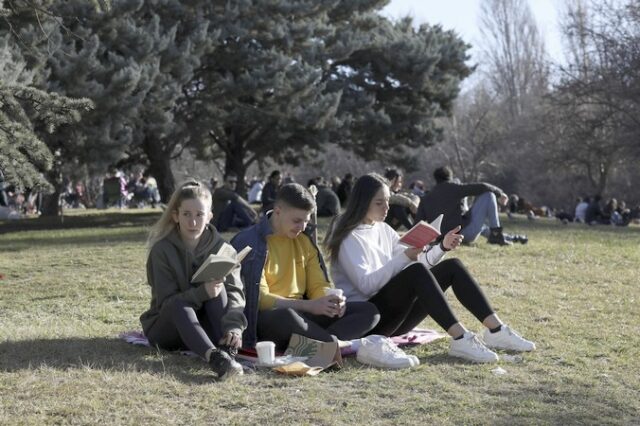 Τουρκία: Μεγάλη διαρροή φοιτητών από τα Πανεπιστήμια – Δεν μπορούν να καλύψουν τα έξοδα διαμονής