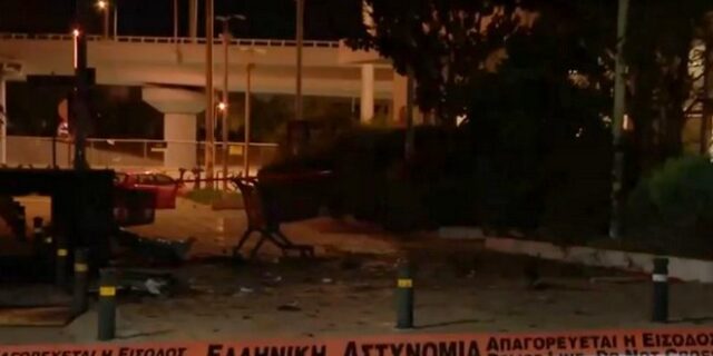 Βριλήσσια: Ισχυρή έκρηξη σε ΑΤΜ έξω από σούπερ μάρκετ – Εκτεταμένες υλικές ζημιές