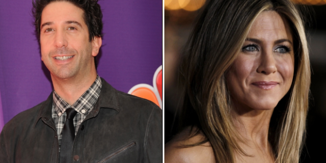 Τζένιφερ Άνιστον: Ο Ντέιβιντ Σουίμερ την τρολάρει για την γυμνή φωτογραφία της στο ντους