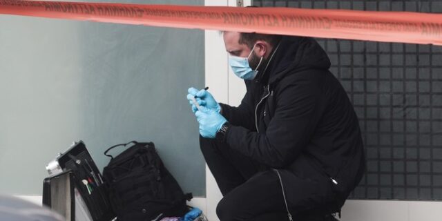 Συναγερμός στη Θεσσαλονίκη: Οξειδωμένη χειροβομβίδα εντοπίστηκε σε εργοτάξιο