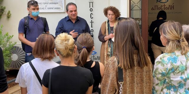 Tην αγκαλιά της σε 2000 Ουκρανούς προσέφερε η “ΑΠΟΣΤΟΛΗ”