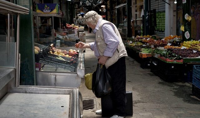 Πληθωρισμός: “Έτρεξε” με 12% τον Σεπτέμβριο – Εκτόξευση στις τιμές φυσικού αερίου