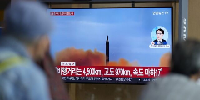 Βόρεια Κορέα: Νέα εκτόξευση βαλλιστικού πυραύλου μετά τα στρατιωτικά γυμνάσια Νότιας Κορέας-ΗΠΑ