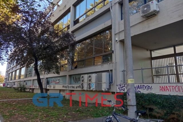 Θεσσαλονίκη: Πήρε εξιτήριο ο 19χρονος φοιτητής που έπεσε από το παράθυρο του ΑΠΘ
