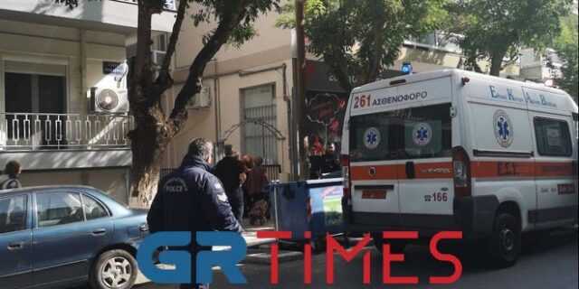 Θεσσαλονίκη: Νεαρός έπεσε από τον 5ο όροφο πολυκατοικίας