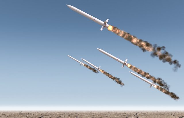 Βόρεια Κορέα: Εκτόξευση βαλλιστικών πυραύλων πριν τη συνάντηση Πούτιν-Κιμ Γιονγκ Ουν
