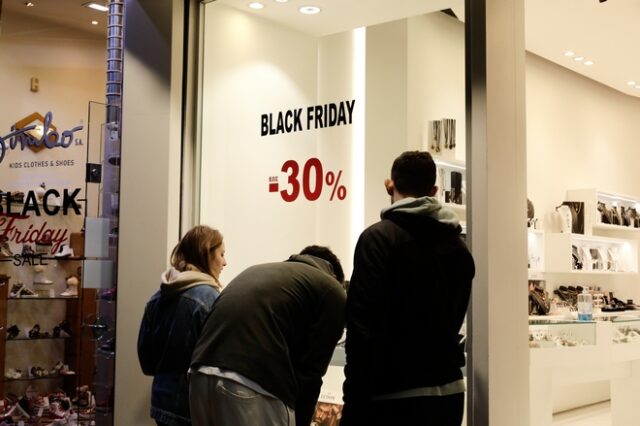 “Σήμα” Black Friday εκπέμπει το λιανεμπόριο