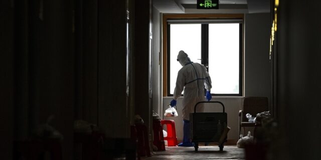 Κίνα: Οργή για τον θάνατο 14χρονης σε κέντρο καραντίνας για κορονοϊό
