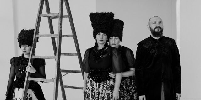 DakhaBrakha: Φέρνουν το μουσικό ethno chaos τους από το Κίεβο στην Ελλάδα