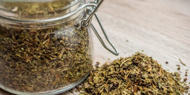 ΕΦΕΤ: Ανακαλεί αποξηραμένο βασιλικό