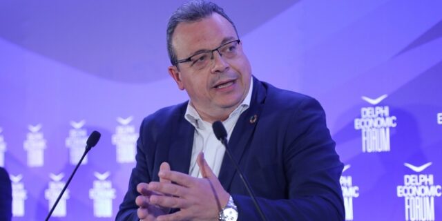 Φάμελλος: Ακραία αισχροκέρδεια στη χονδρεμπορική αγορά ρεύματος