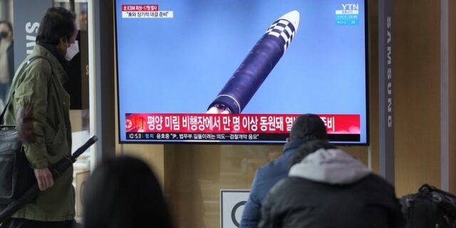 Βόρεια Κορέα: Νέα εκτόξευση βαλλιστικού πυραύλου – Σε καταφύγια Ιάπωνες και Νοτιοκορεάτες