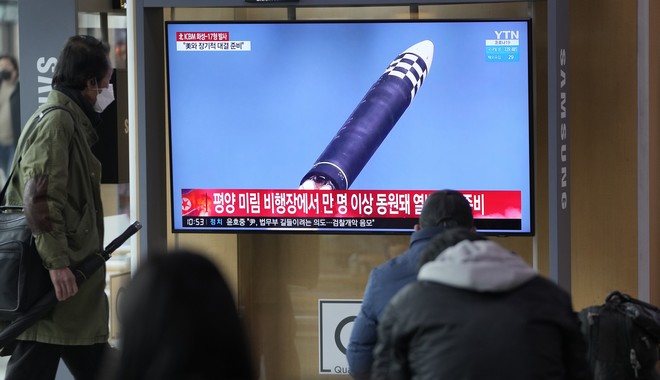 Βόρεια Κορέα: Νέα εκτόξευση βαλλιστικού πυραύλου – Σε καταφύγια Ιάπωνες και Νοτιοκορεάτες