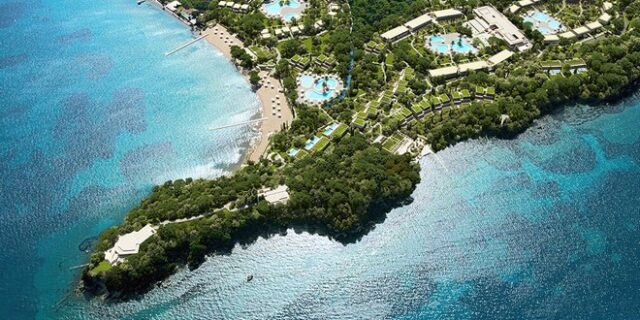 Ποια πολυτελή και διάσημα ξενοδοχεία θα ανοίξουν στην Ελλάδα τους επόμενους μήνες