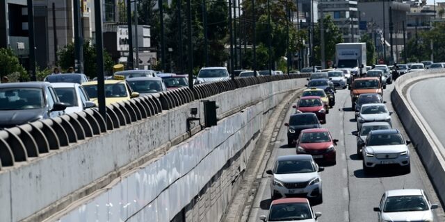 Κίνηση στους δρόμους: Μεγάλες δυσκολίες στον Κηφισό – LIVE ΧΑΡΤΗΣ