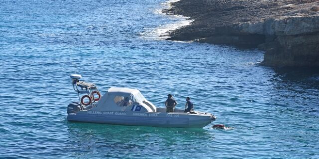 Ναυάγιο στα Κύθηρα: Στους 9 οι νεκροί μετανάστες που ανασύρθηκαν από τη θάλασσα