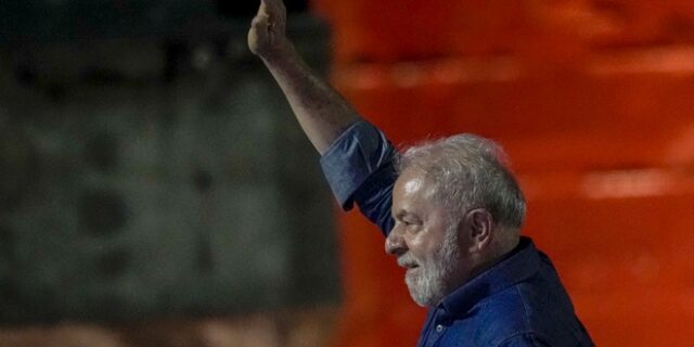 Μπάιντεν: Συγχαρητήρια στον Λούλα για τη νίκη του στις εκλογές