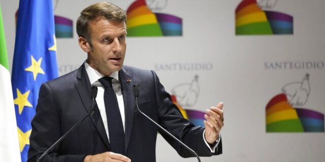 Μακρόν: “Μία ειρήνη είναι δυνατή – Μόνο αυτή που θα αποφασίσουν οι Ουκρανοί”