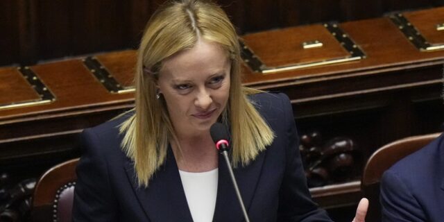 Τζόρτζια Μελόνι: Οι υποσχέσεις στο κυβερνητικό της πρόγραμμα με αναφορές στην Ελλάδα