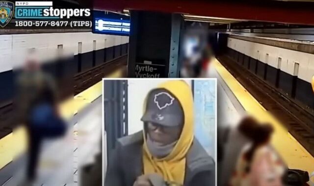 ΗΠΑ: Βίντεο σοκ – Άνδρας παίρνει φόρα και σπρώχνει ανυποψίαστο 32χρονο στις γραμμές του μετρό