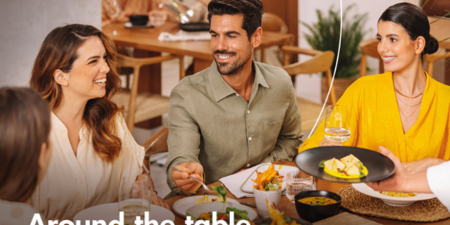 Around the table: Το νέο γαστρονομικό γεγονός από τη Mastercard, που μας ενώνει όλους γύρω από ένα τραπέζι