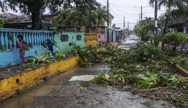 Τουλάχιστον 28 νεκροί στην κεντρική Αμερική από τον κυκλώνα Τζούλια – Ανυπολόγιστες καταστροφές