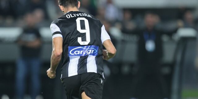 ΠΑΟΚ – Αστέρας 2-2: Με buzzer beater του Ολιβέιρα στο 90+7′ ο Δικέφαλος γλίτωσε την ήττα από τους μαχητικούς Αρκάδες
