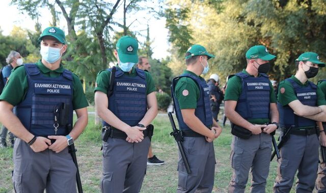 Πανεπιστημιακή αστυνομία: “Δεν καταργείται” λέει το Μαξίμου – Διπλό άδειασμα σε Μηταράκη