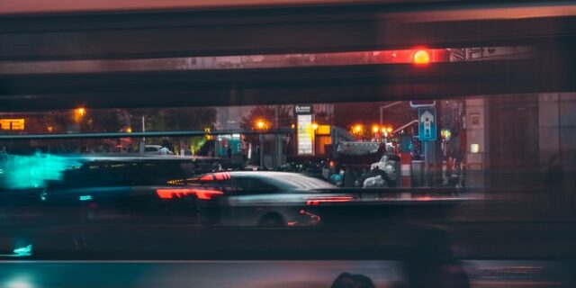 Safe Roads by efood: Το efood θέλει να κάνει τους δρόμους μας ασφαλέστερους