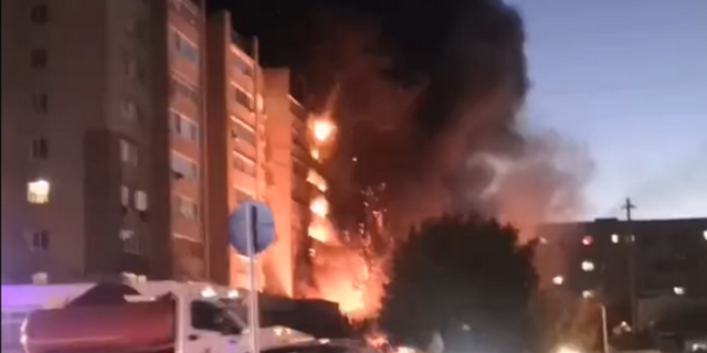 Ρωσία: Βίντεο ντοκουμέντο από συντριβή αεροσκάφους σε πολυκατοικία – 4 νεκροί και 6 αγνοούμενοι