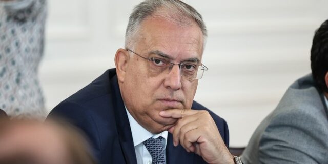 Θεοδωρικάκος: Θα δοθούν στη δημοσιότητα τα ονόματα όσων εμπλέκονται στην υπόθεση του Κολωνού