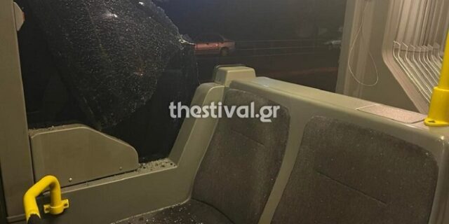 Θεσσαλονίκη: Άνδρας σε κατάσταση αμόκ μπήκε με μαχαίρι και αλυσίδα στο στόμα σε λεωφορείο