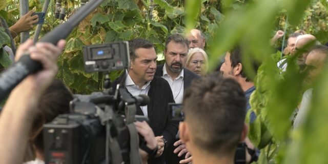 Τσίπρας: Στο έλεος της αισχροκέρδειας αγρότες και κτηνοτρόφοι
