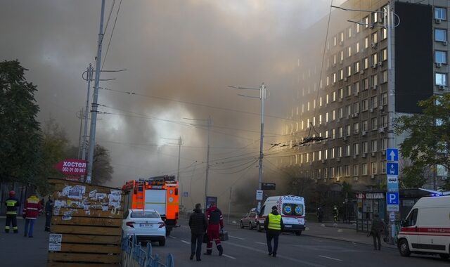 Ουκρανία: Τέσσερις νεκροί από βομβαρδισμό στην Χερσώνα, σύμφωνα με τις φιλορωσικές αρχές