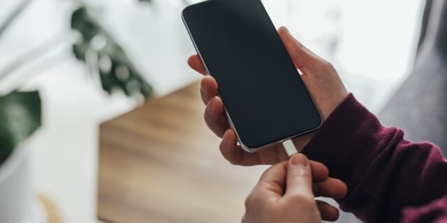 Επίσημο: Κοινός φορτιστής Type-C για όλες τις φορητές ηλεκτρονικές συσκευές από το 2024