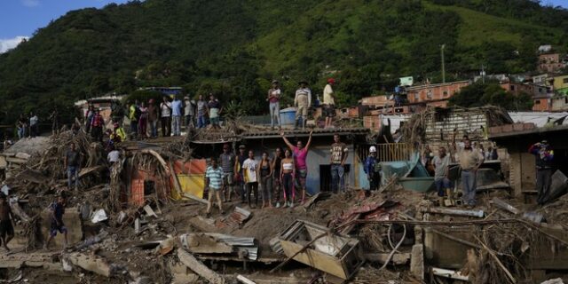 Κατολισθήσεις στη Βενεζουέλα: Στους 36 οι νεκροί – Σωστικά συνεργεία αναζητούν 56 αγνοούμενους