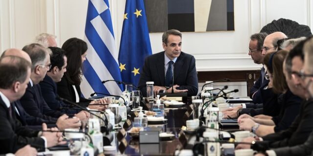 Στη ΝΔ “βλέπουν” εκλογές 9 Απριλίου – Πυρετός για τα ψηφοδέλτια 