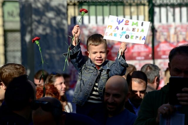 Πολυτεχνείο: Η 49η επέτειος της εξέγερσης σε εικόνες