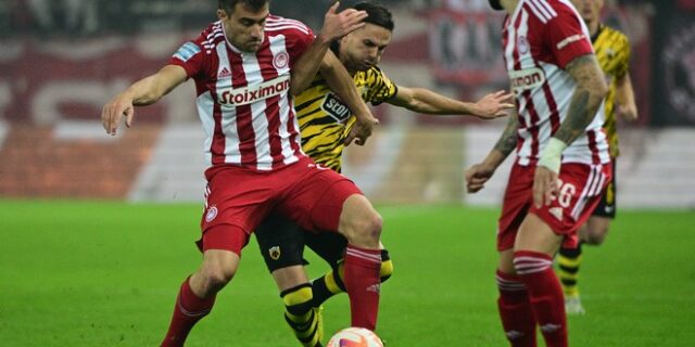 Ολυμπιακός – ΑΕΚ 0-0: “Νικητής” ο Παναθηναϊκός από τη “λευκή” ισοπαλία στο “Καραϊσκάκης”