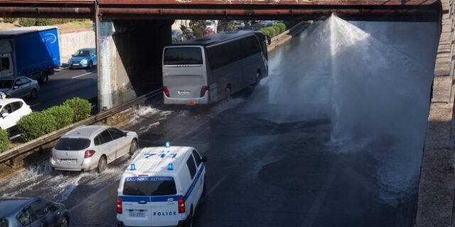 Κίνηση στους δρόμους: Ουρές χιλιομέτρων στον Κηφισό, έσπασε σωλήνας υδροδότησης  – LIVE ΧΑΡΤΗΣ
