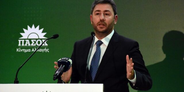 Ανδρουλάκης: “Το επιτελικό κράτος Μητσοτάκη αποδεικνύεται περιτύλιγμα πελατειακής εξουσίας”