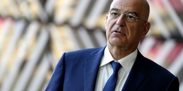 Δένδιας: Αν η ρωσική εισβολή ήταν επιτυχής, τι θα εμπόδιζε τον πρόεδρο Ερντογάν να τη μιμηθεί;