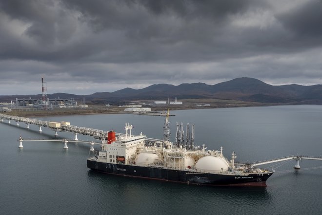 Financial Times: Η Ευρώπη κάνει εισαγωγές – ρεκόρ ρωσικού υγροποιημένου αερίου