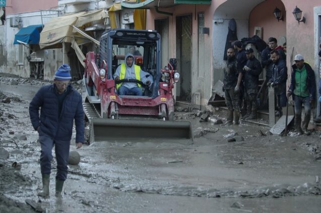 Ιταλία: Στους 7 οι νεκροί από την καταστροφή στην Ίσκια – “Κατέβηκε το βουνό”